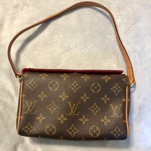 Authentic Louis Vuitton small purse